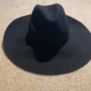 Black distressed vintage hat